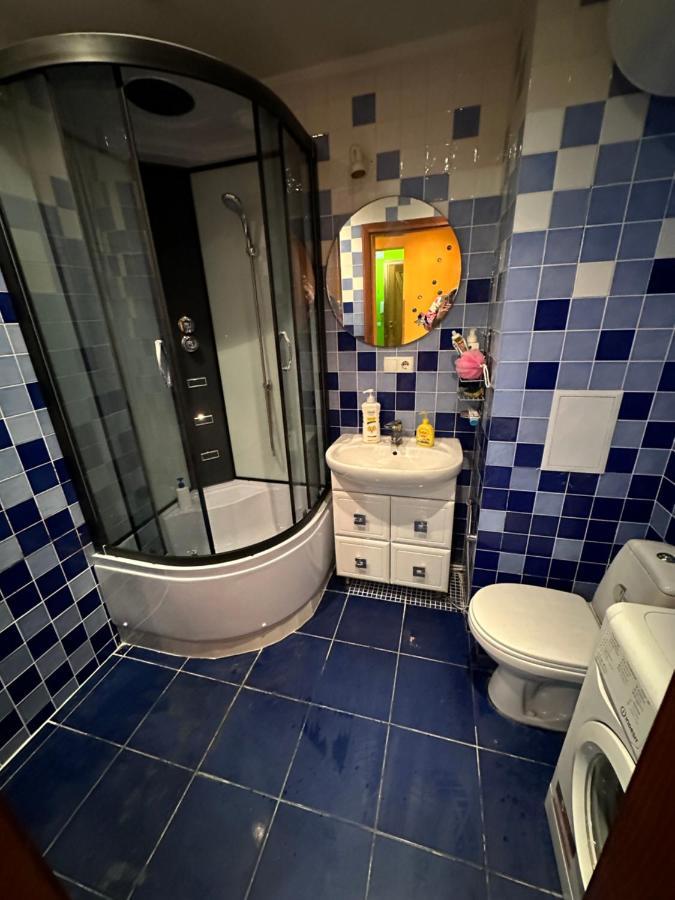 Adventure Apartment Kyiv Exterior photo