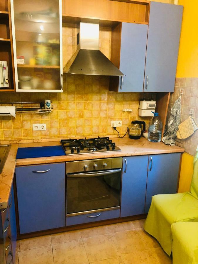 Adventure Apartment Kyiv Exterior photo